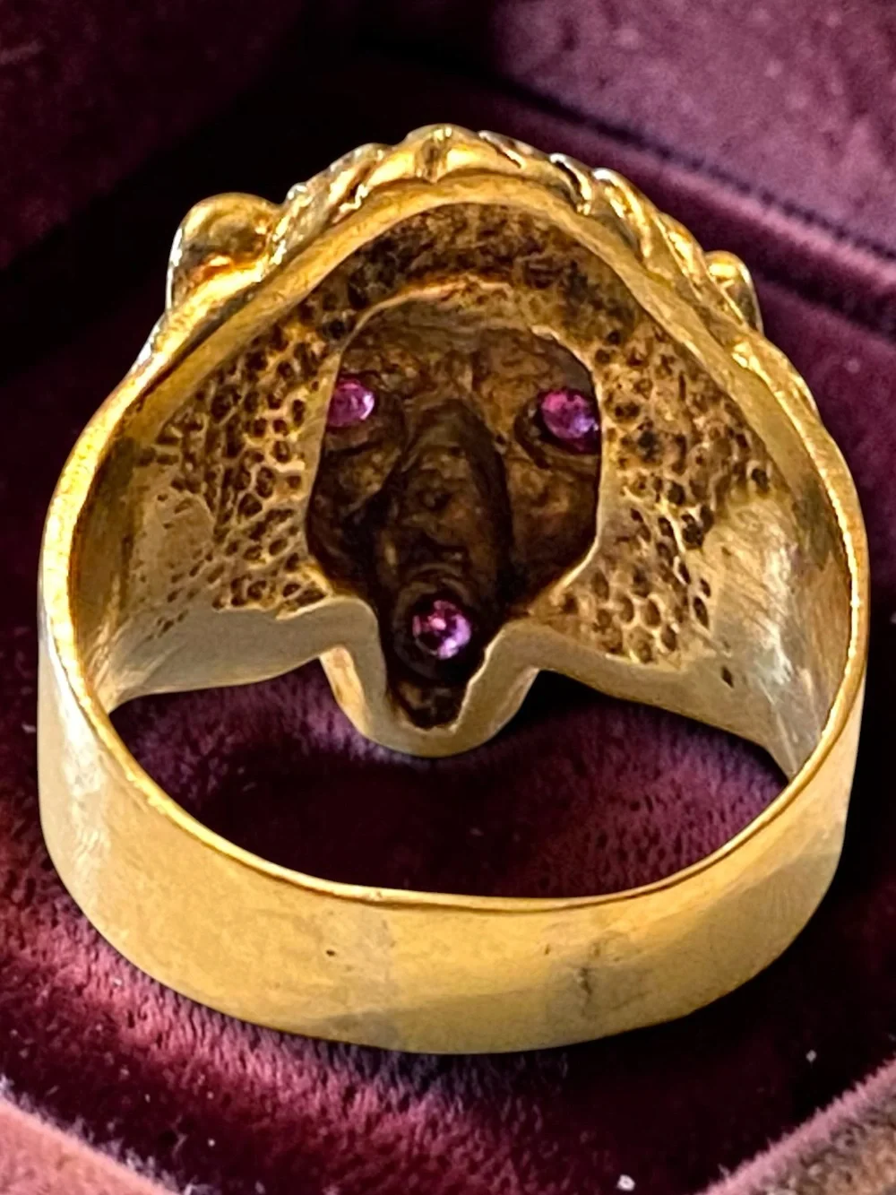 MENS Estate Custom 14k Yellow Gold Ruby Eye LION HEAD Ring Size 9